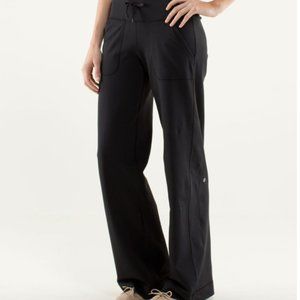 Lululemon still pants